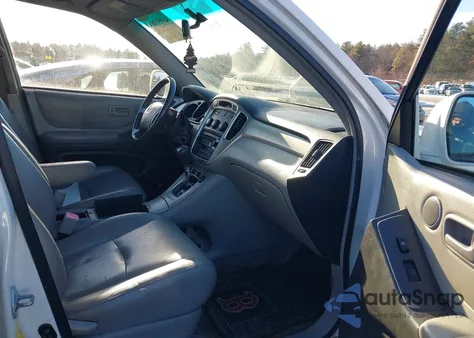 2004 Toyota Highlander V6 from USA, damaged, VIN JTEEP21A940005378